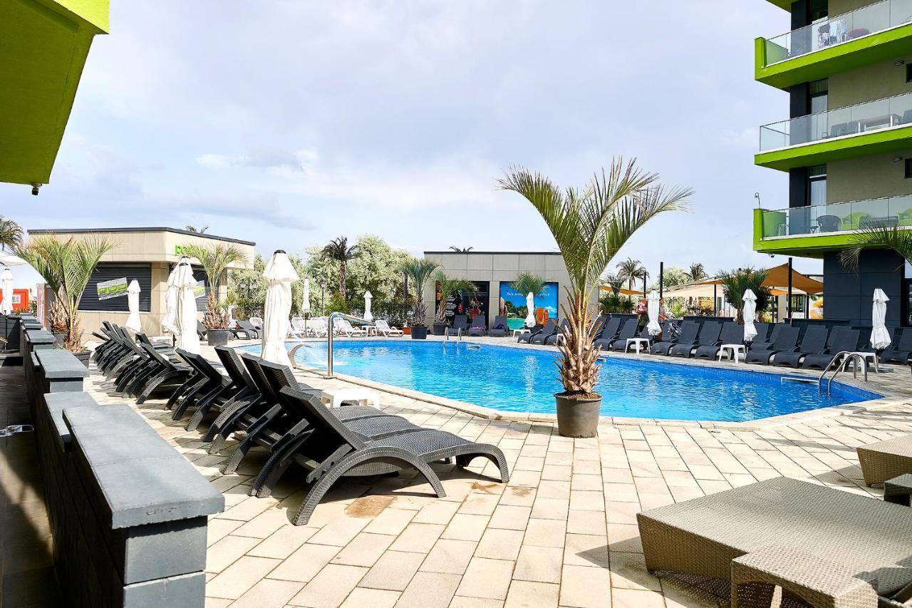 Crystal 26 Apartment - Spa Pool Beach Resort Нэводари Экстерьер фото